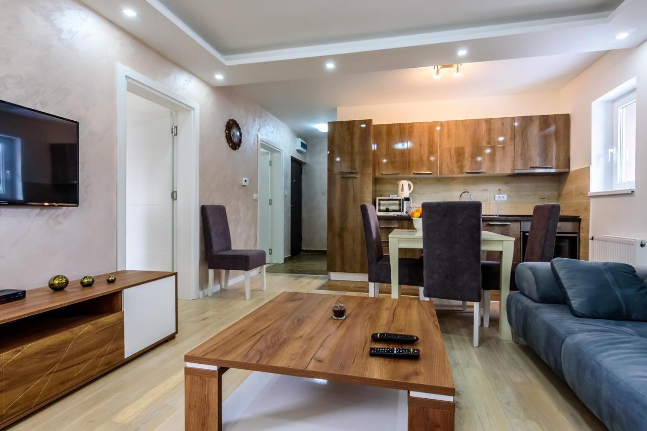 Apartmani “Lazar” I “Lena” Копаоник Екстериор снимка